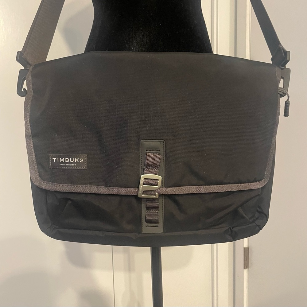 Timbuk2 laptop briefcase